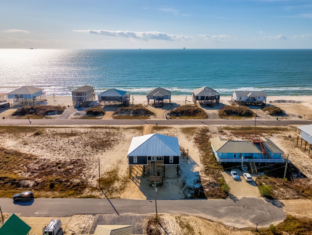 Blue Jays - 2334 Bienville 4 Bedroom Home by RedAwning view 5