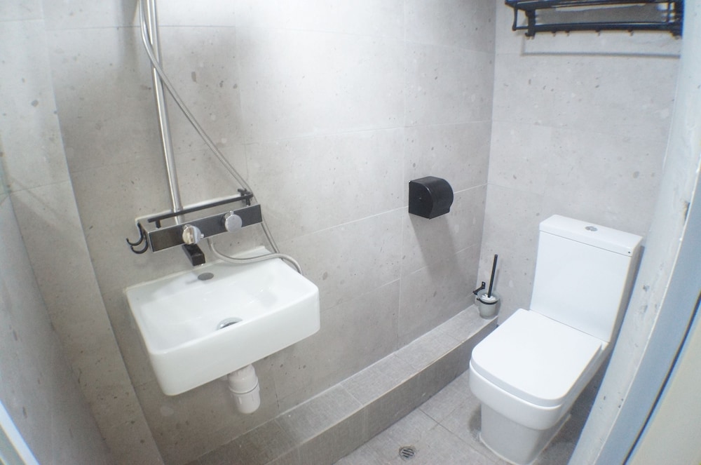 Tung Wo Guest House