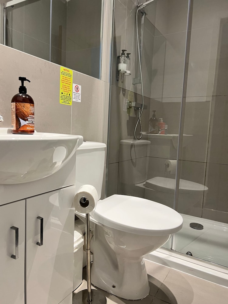 Liverpool Waterfront Stay Excellent Location Onsite Parking