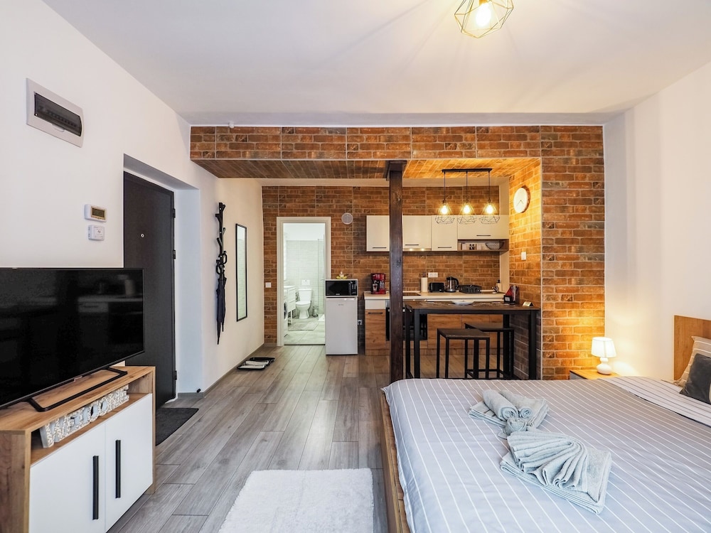 Ben Apartments