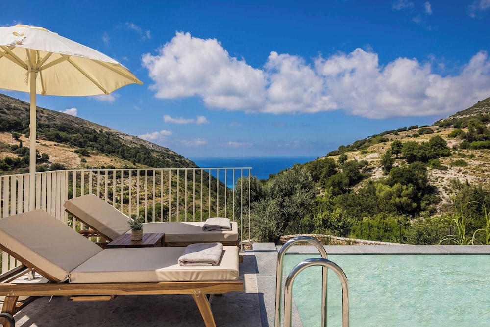 Punentes Villa