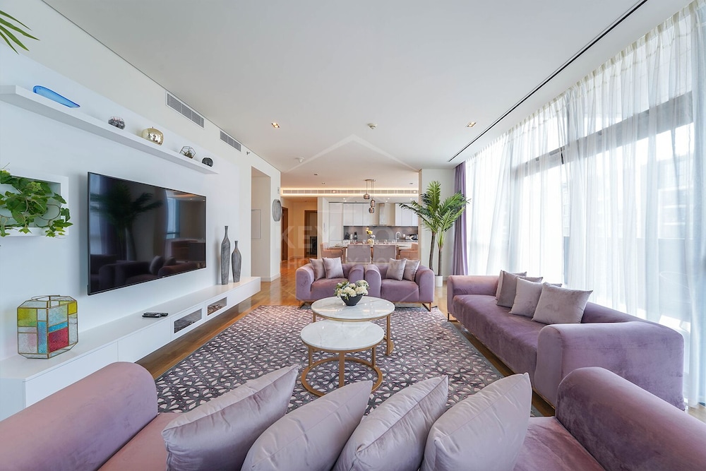 Keyhost - City Walk - 3BR Apartment