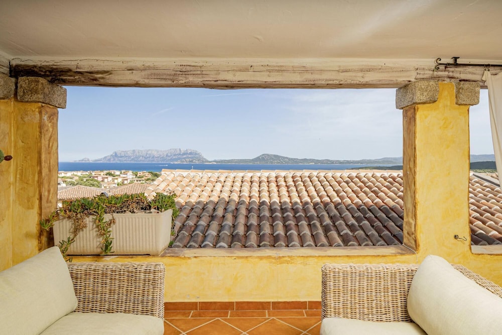 Casa Nadia by Wonderful Italy view 2