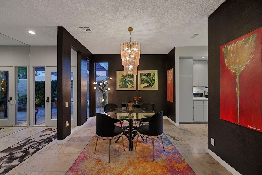 Mountain View Villa in Palm Springs