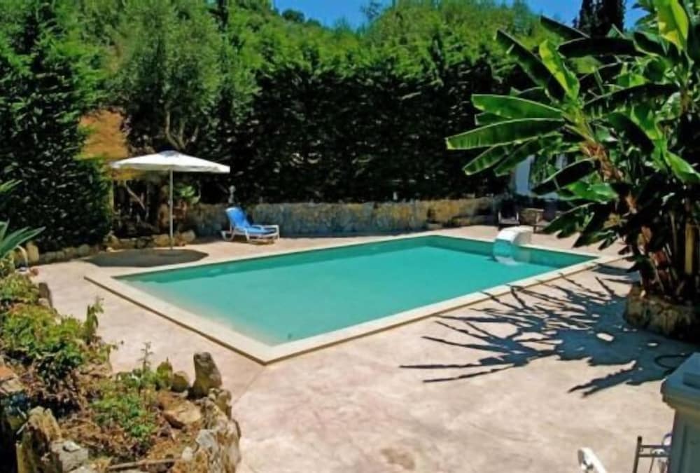 Gigi Star Tatiana Luxury Apartment