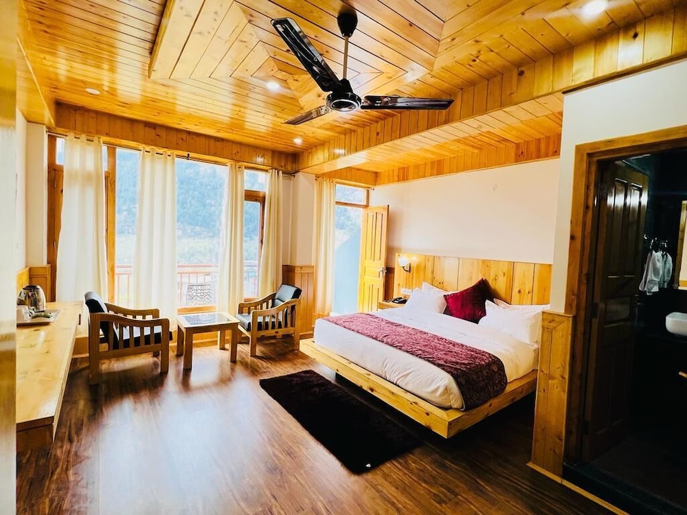 Hotel Sakura Palace