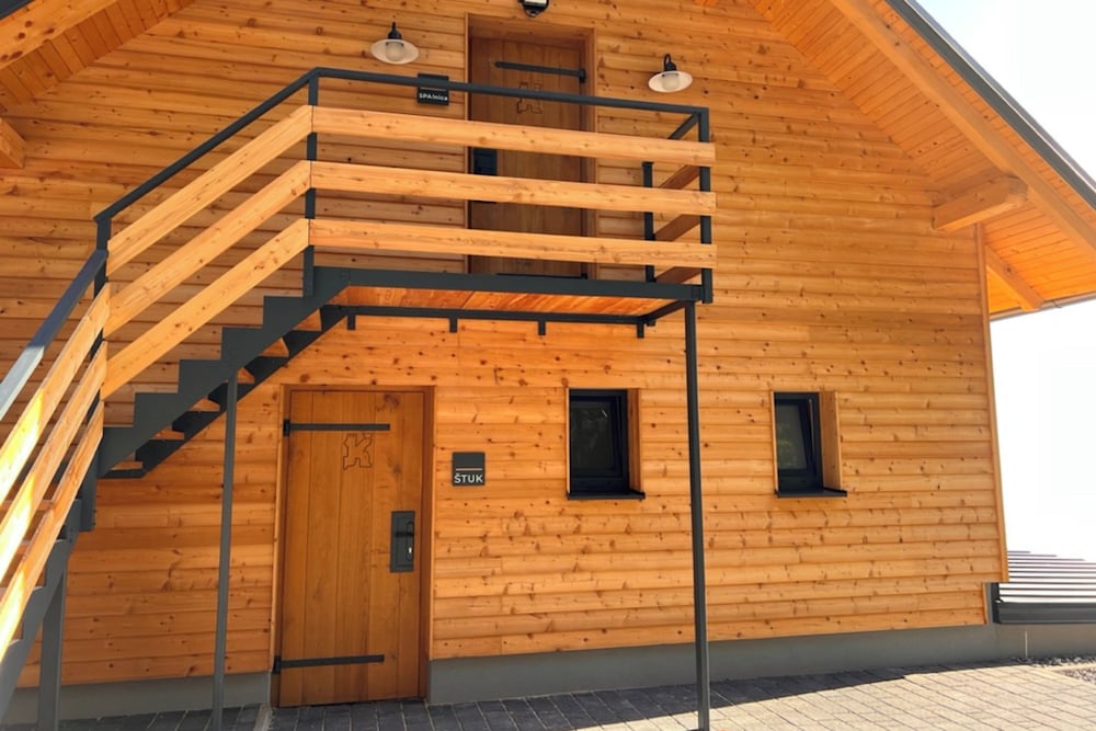 Stuk House