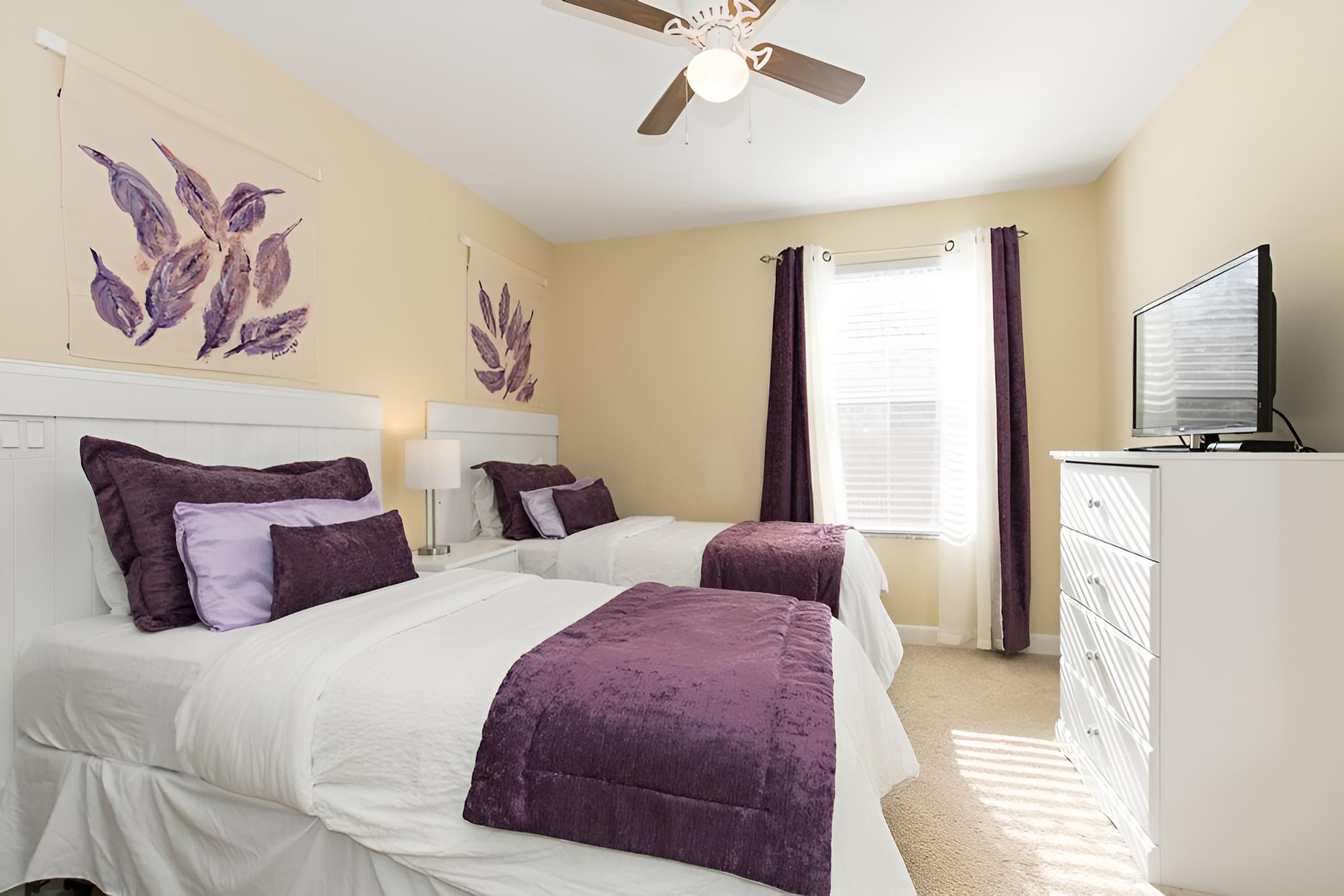 Paradise Palms 8956 - Image 3