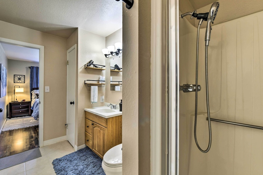 Family-friendly Chandler Home Near Downtown! view 2