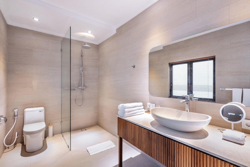 Oasis Residences - Serene Sanur Sanctuary, Modern Comfort Meets Nature