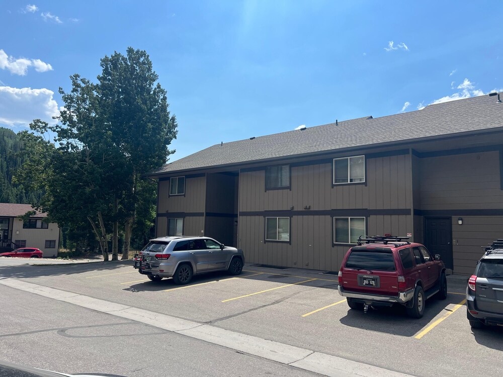 Dillon Valley East 2 Bed 2 Bath Dvjt