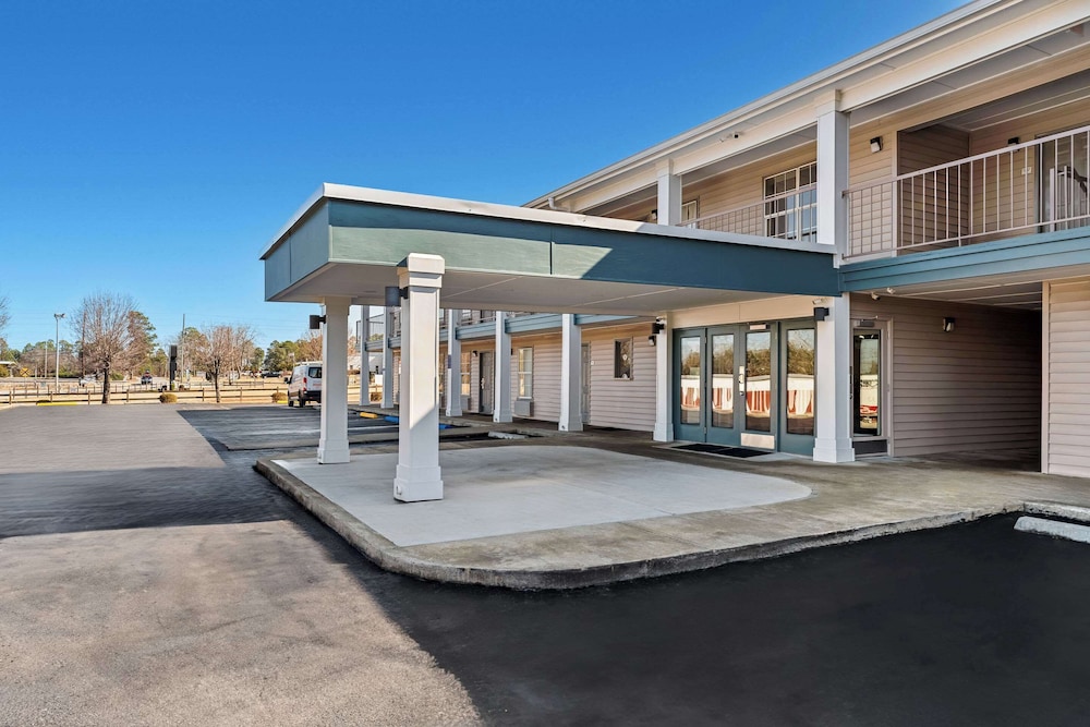 Quality Inn Eastman
