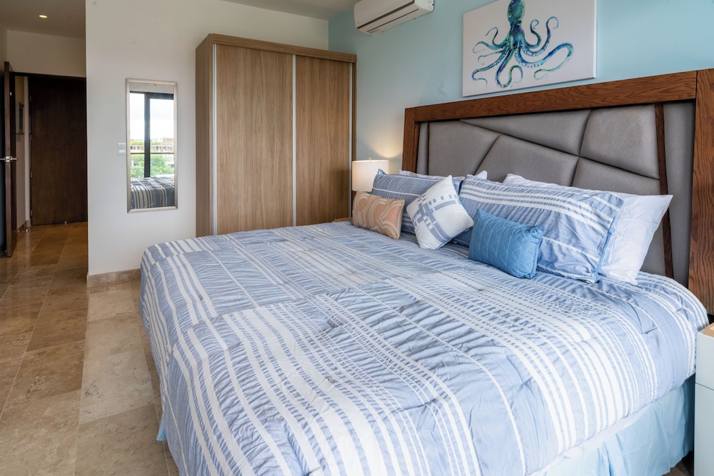 2 BR Condo - Rooftop Pool At Ipanema 504