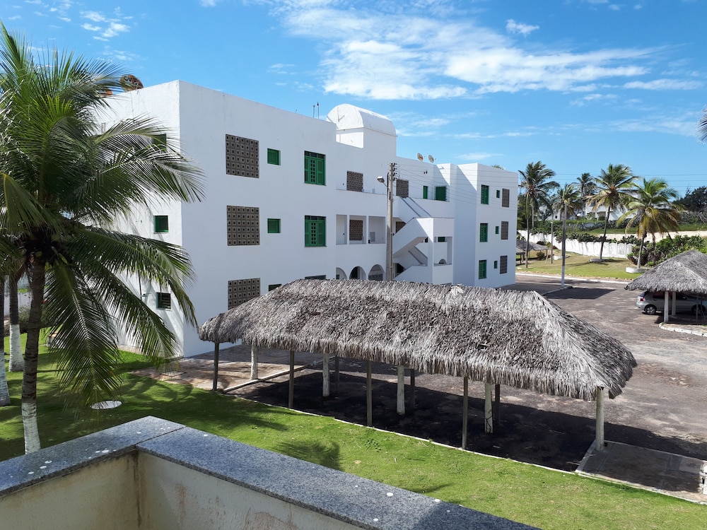 Porto Canoa Flats