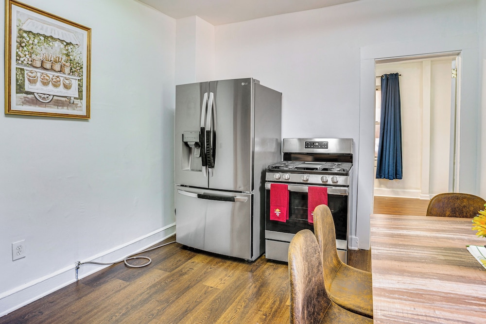 Walkable Location: Pet-friendly Apartment in Lodi!