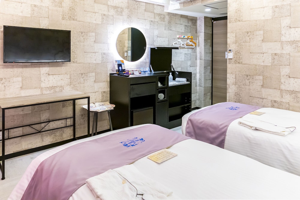 HOTEL OKINAWA WITH SANRIO CHARACTERS 145
