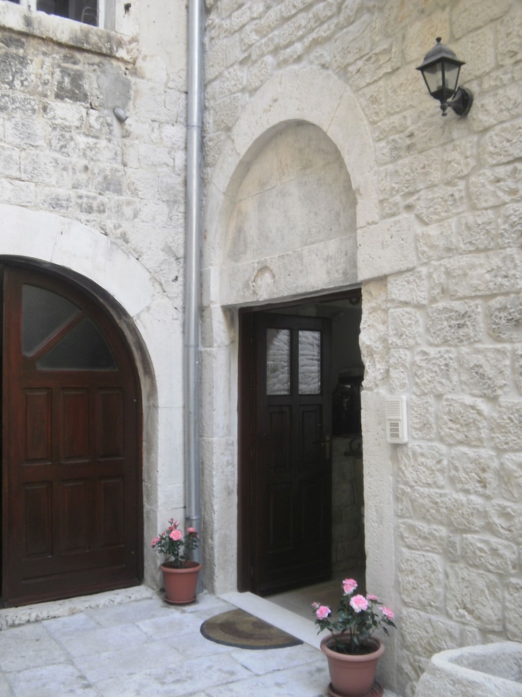Photo 29