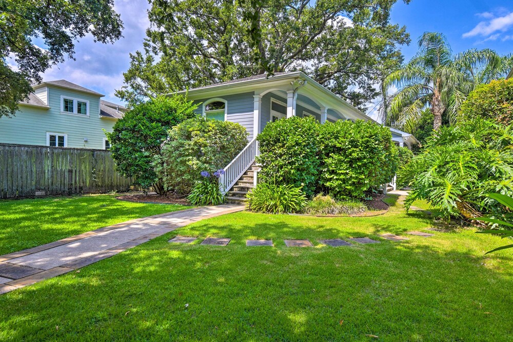 Adorable New Orleans Home ~ 6 Mi to Uptown! view 3