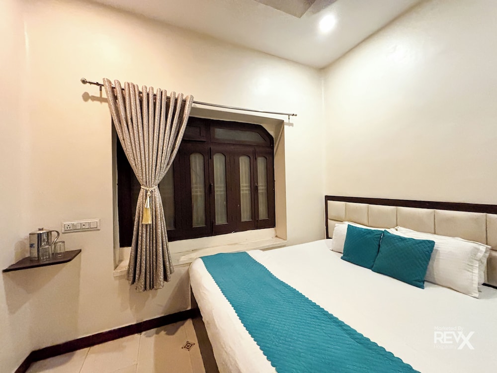Hotel Diamond Palace