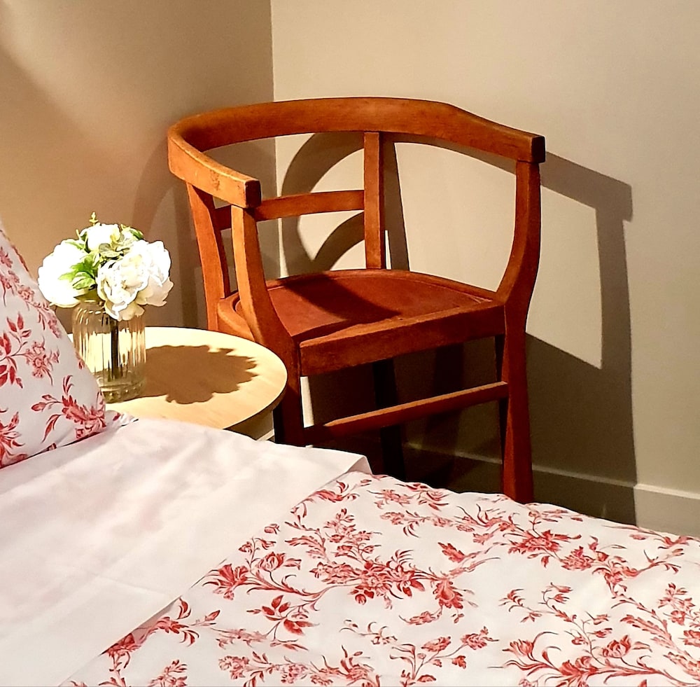 Private 2 Bedroom at the Mount main Beach