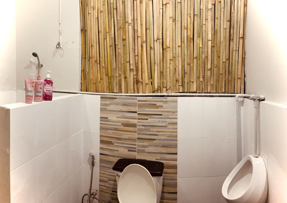 Hostel Baan Ichi