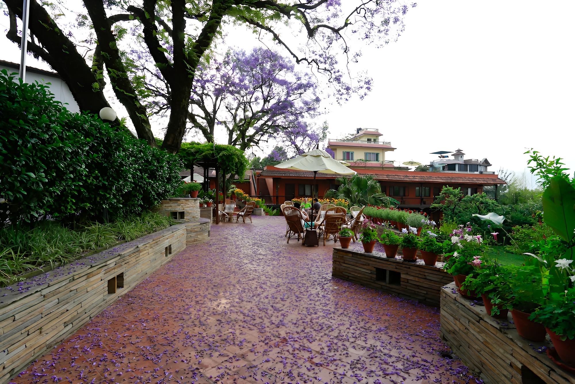 Summit Hotel