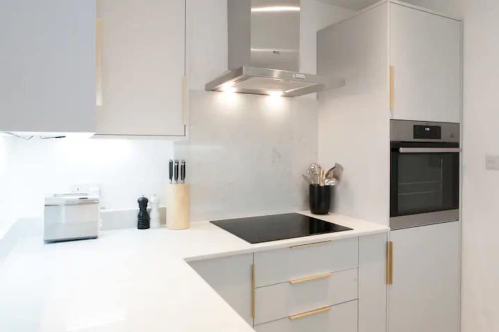 Shoreditch - Immaculate 2 Bedrooms Flat For 6