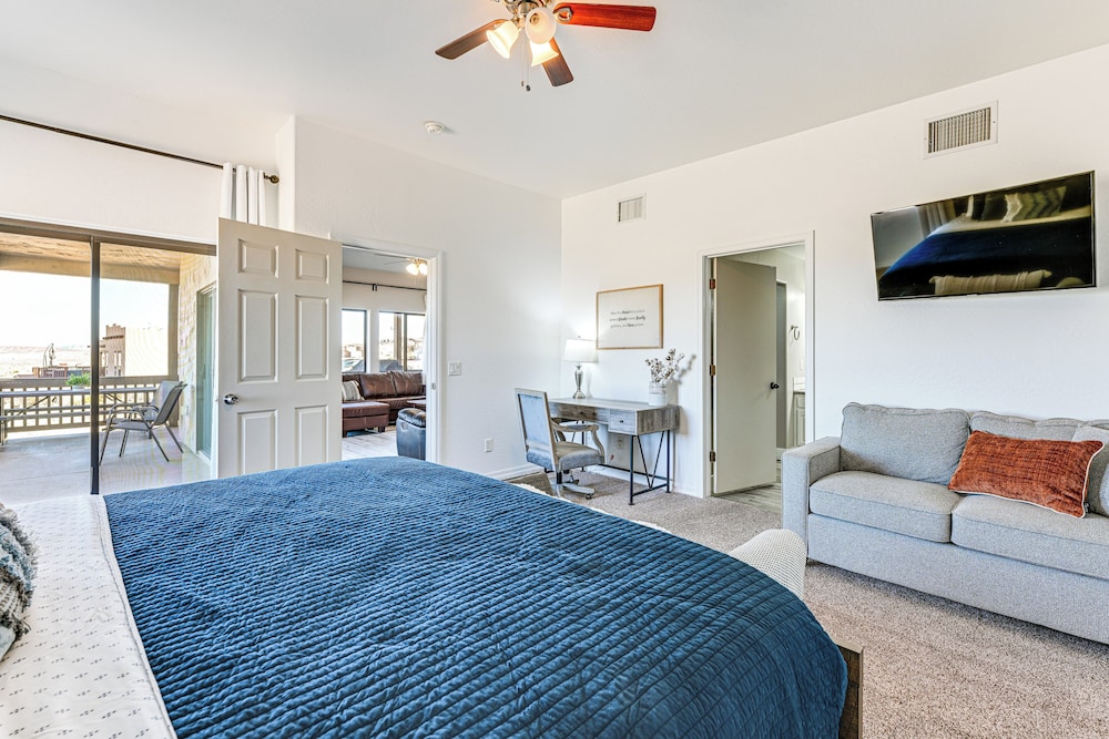 4 Mi to Lake Powell: Retreat w/ Game Room!