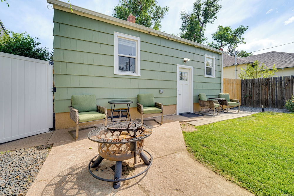 2 Mi to Dtwn: Family Home in Cheyenne!
