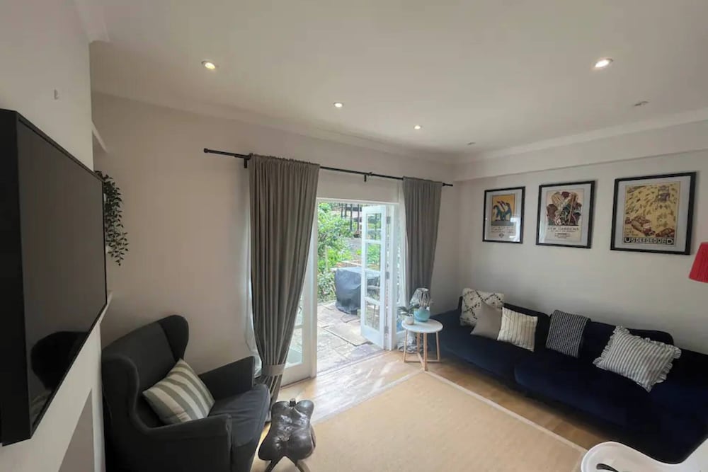 Beautiful 1BD Flat With Garden - Kentish Town