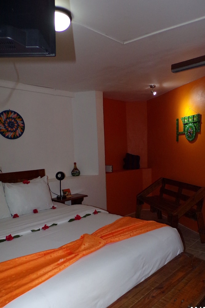 Mycasa's Bed and Breakfast