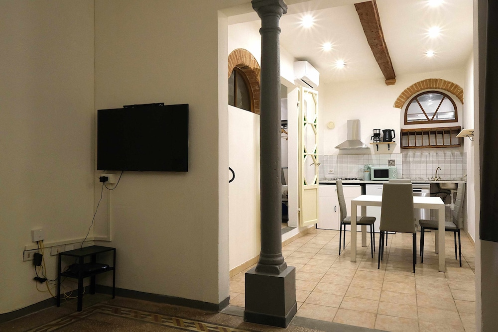 Wine Apartments Florence Sagrantino