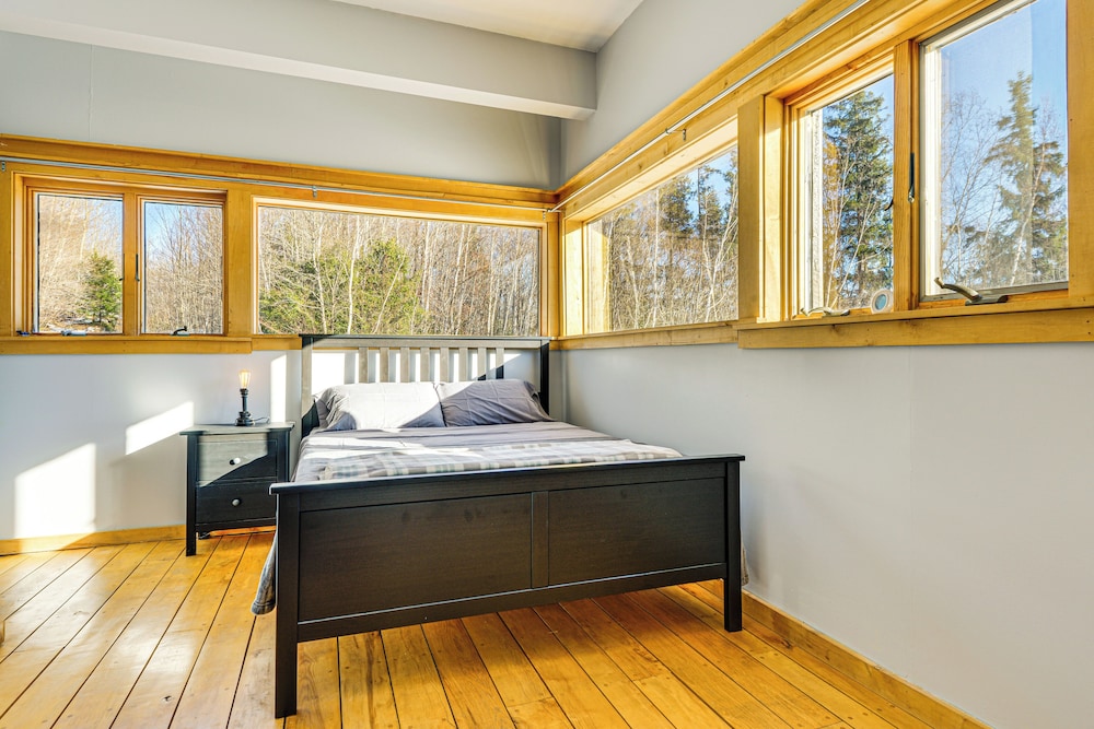 Near Skiing & Hiking: Quiet Home in West Wardsboro