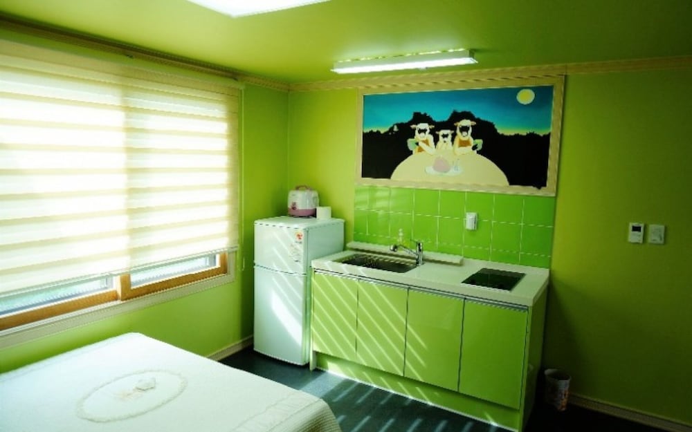 Gyeongju Twin Village Bed and Breakfast