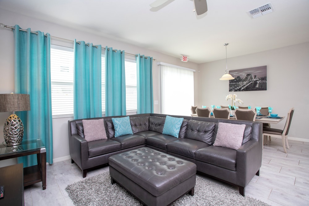Family Friendly 4 Bedroom Close to Disney in Compass Bay Resort 5108 - Image 2