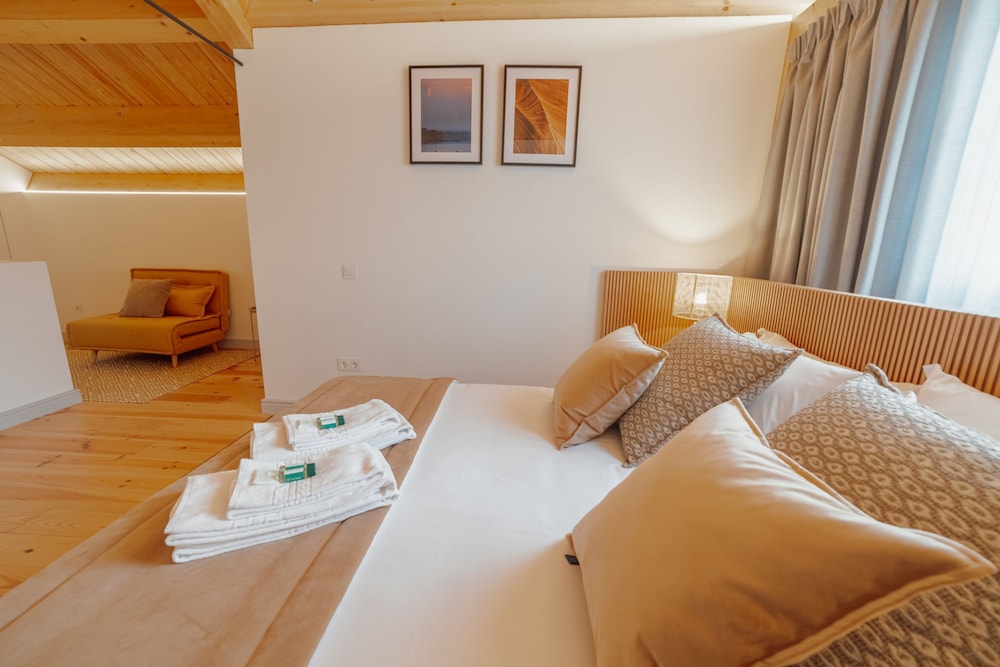 Heart OF Porto Apartment E Duplex by Vacationy