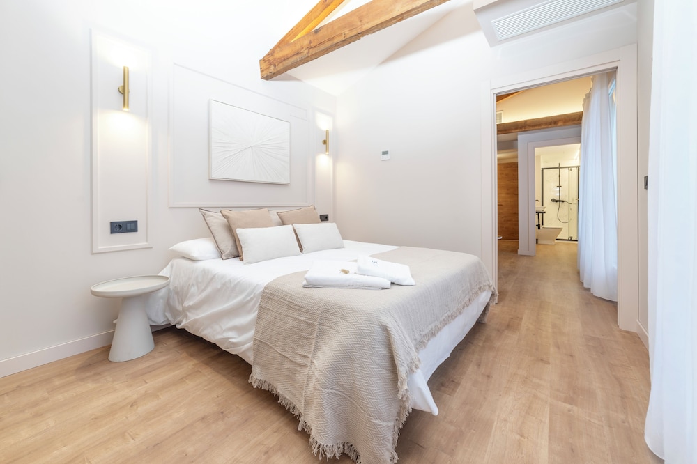 Ando apartments