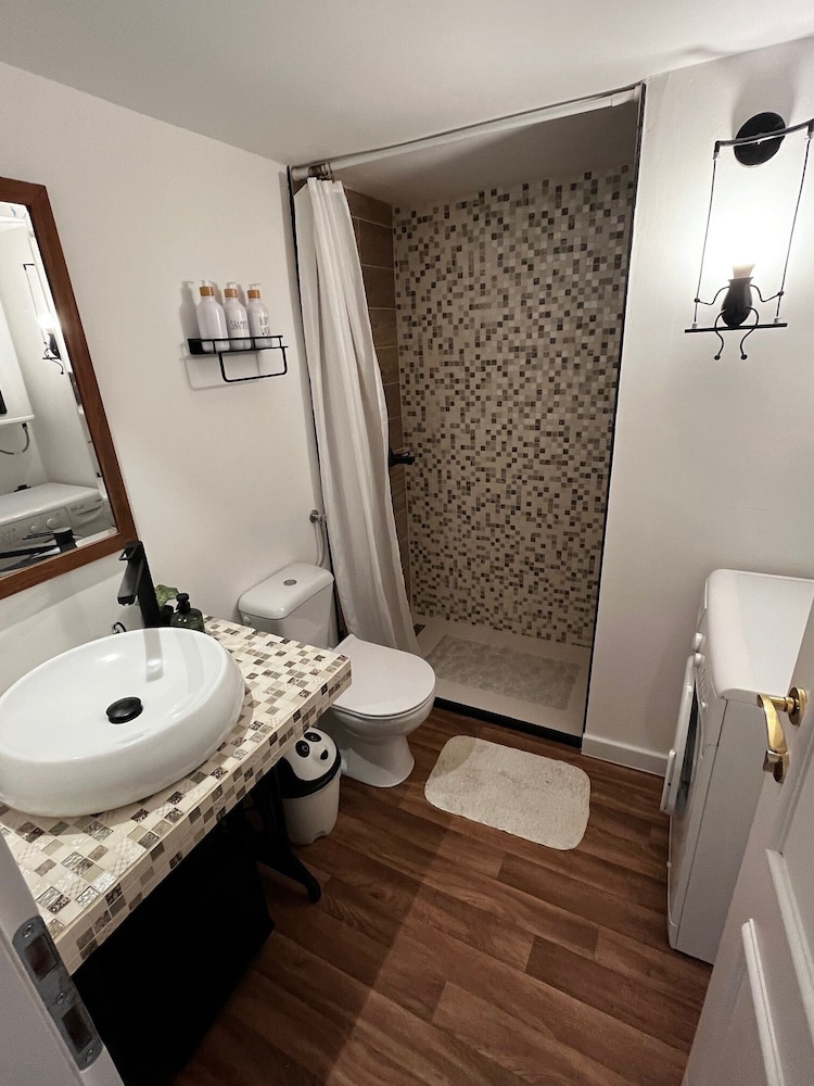 Db Interiors