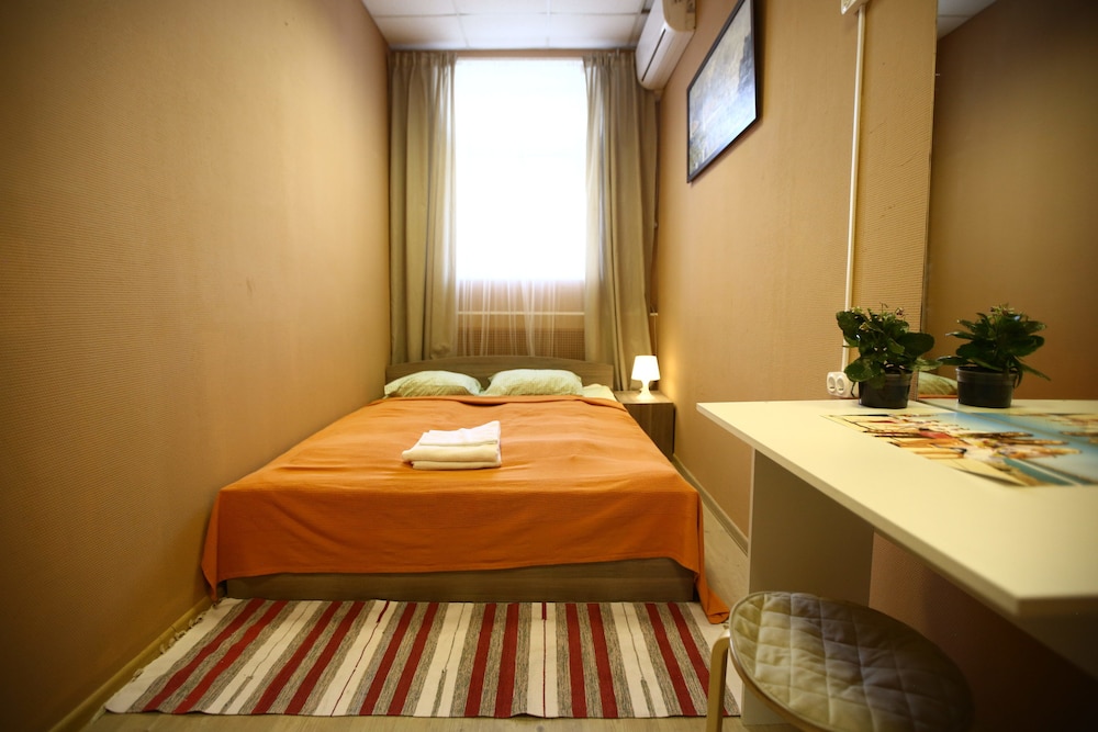 Artist Hostel on Prospekt Mira