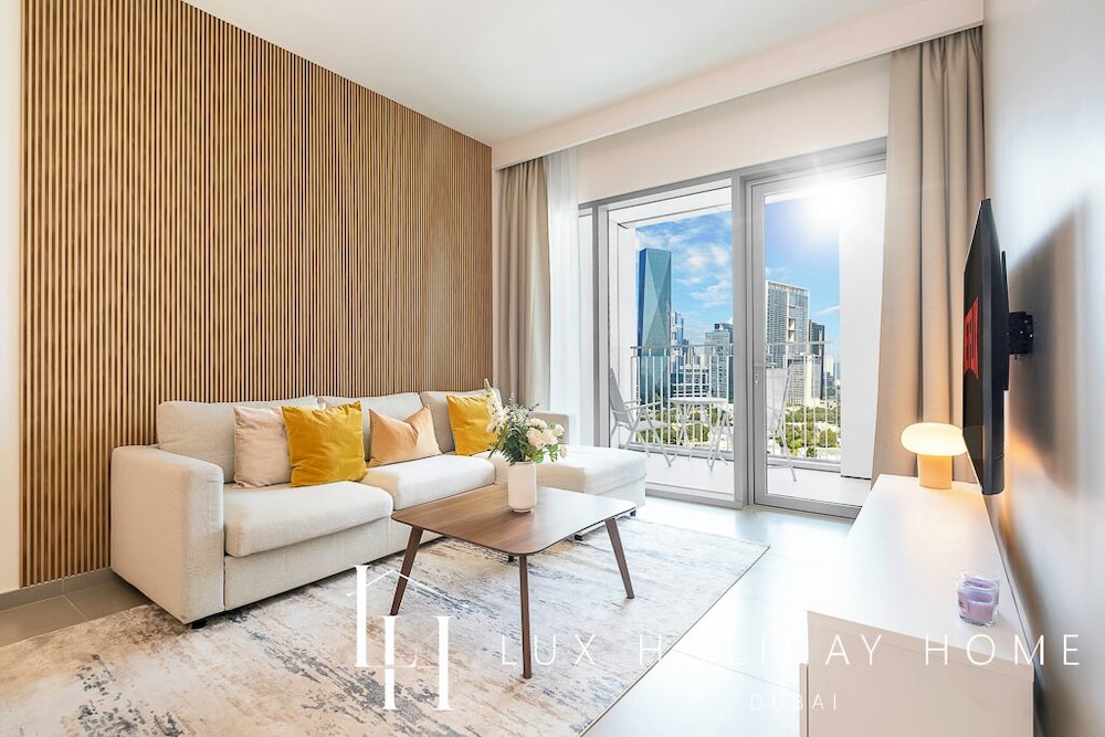 LUX The Downtown Zabeel View Suite