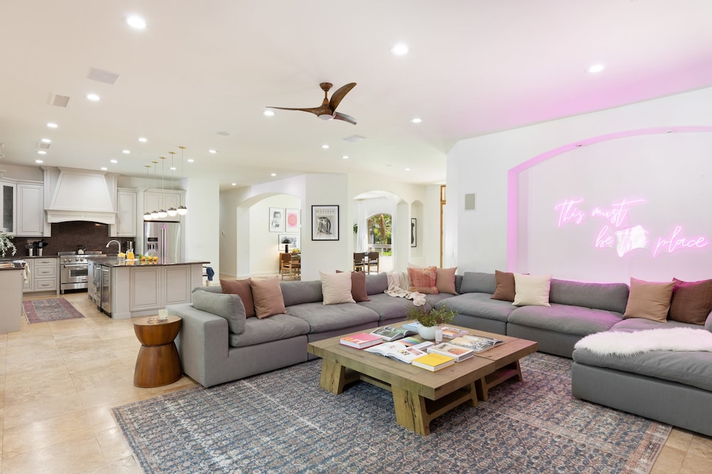 The Date Palm Estate by Avantstay Expansive Estate w/ Game Room, Backyard Oasis w/ Pool & Spa view 4