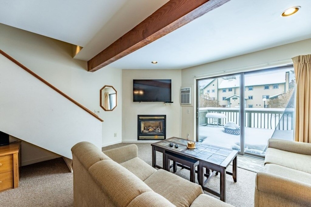 4br Private Townhouse At Smugglers' Notch Resort 4 Bedroom Condo view 2