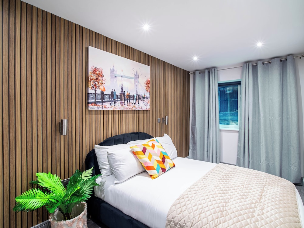 Bradford Bliss Apartment - Sleeps 2