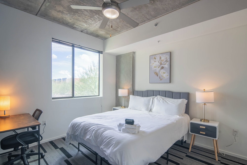 ROVE LIVING/KL - Roosevelt Point
