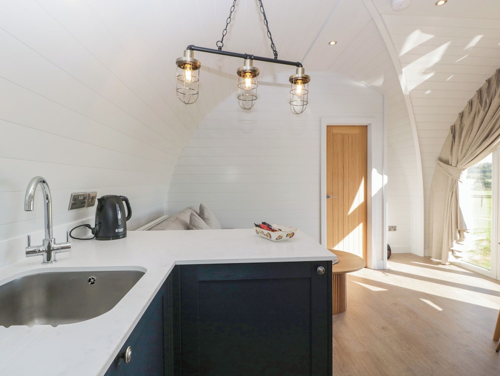 Leadon View Oak