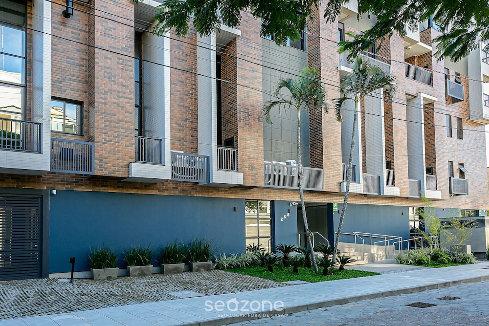 Ap a Cond. w/ Pool and Gym, 350m the Beach Jpr212