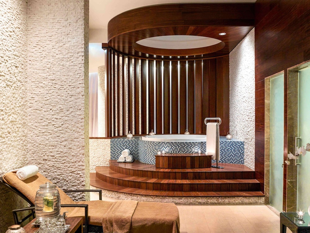 Swissotel Living Al Ghurair