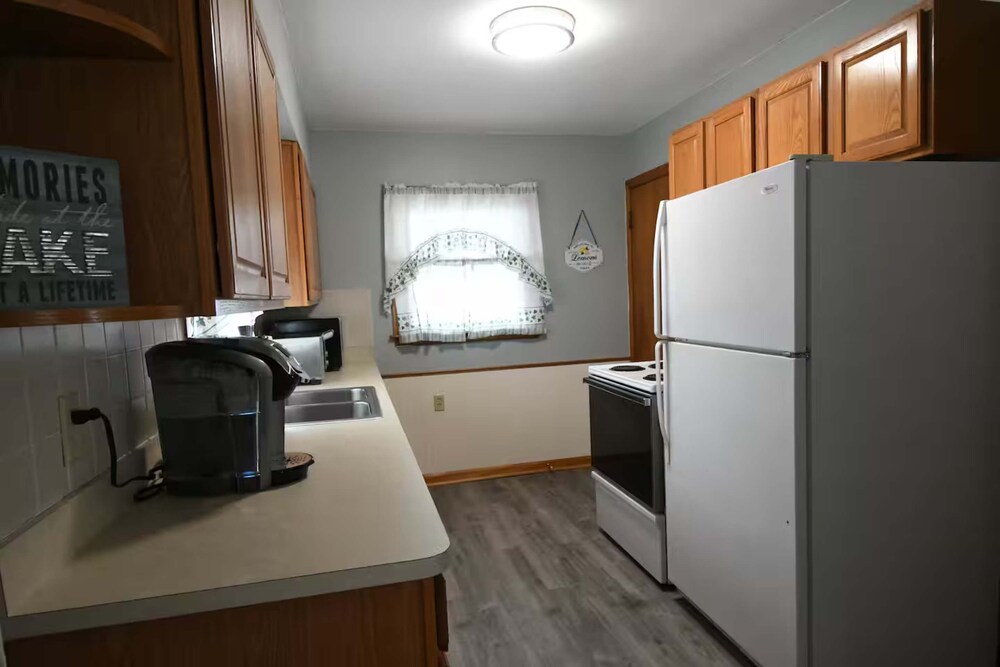 Cozy Corner House Stay for 7