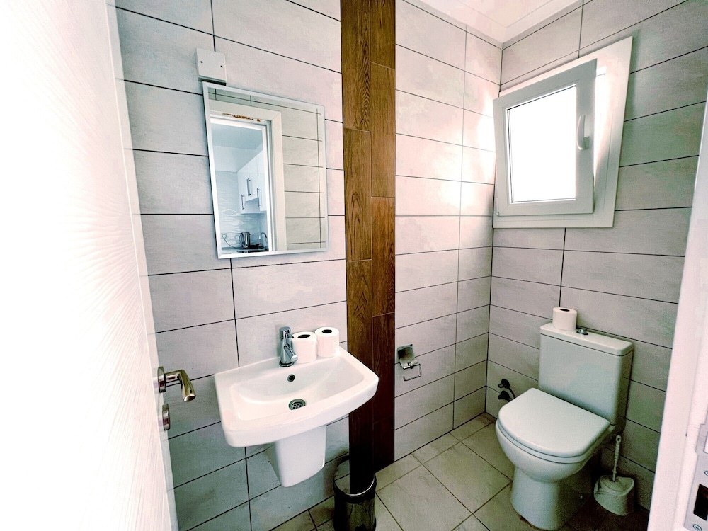 2 1 Flat With Pool and Nature View in Kyrenia