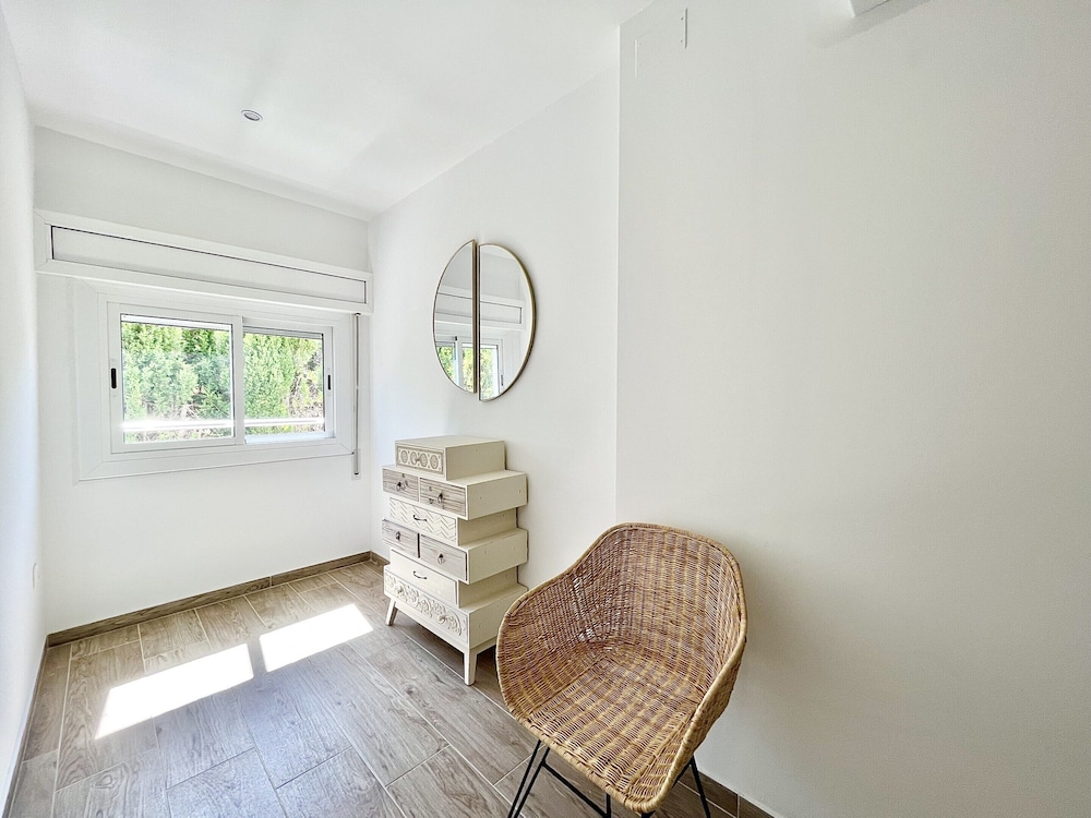 Apartment Near Canyelles Petites Beach